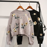 Gwmlk Women Sweaters And Pullovers O-Neck Long-Sleeved Short Flower Embroidery Loose Short Lady Elegant Pulls Outwear Coat Top